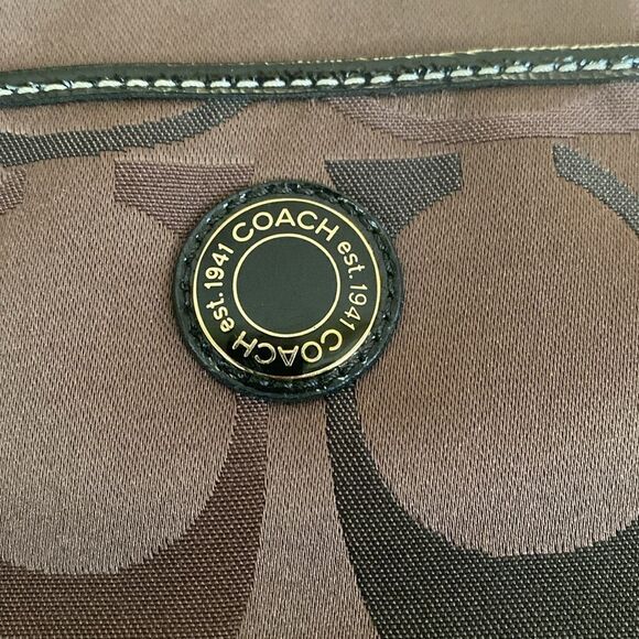 Coach Black/Aubergine Brown Signature Canvas Swingpack Adjustable Crossbody Bag - Picture 17 of 17